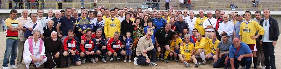 Vecchie glorie del calcio apricenese in campo sabato: ecco i nomi