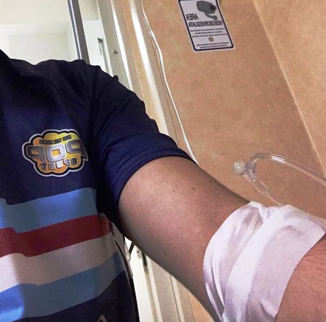 Attimi di paura per il portiere del Manfredonia FC trasportato d’urgenza in ospedale