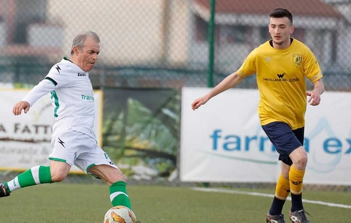 IL GALA-SEZ. CALCIO, PREMIA SEBASTIANO POSILIPO: A 72 ANNI DEBUTTO IN UNA GARA UFFCIALE